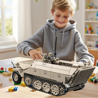 1/28 Véhicule de transport blindé à chenilles, modèle de char avec figurines miniatures, ensemble de blocs de construction