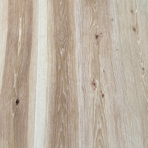 Planche de parquet en bois massif à grain de noyer naturel, parquet massif de haute qualité pour la décoration de villas - Product Image 1