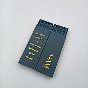 Fiammiferi Personalizzati in Scatola con Punta Nera, Stampa Personalizzata, Fiammiferi di Sicurezza con Bastoncino in Legno per Hotel e Candele - Product Image 5