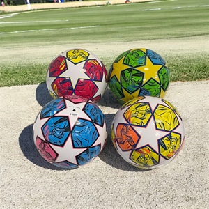 Balón de fútbol de tamaño 4 de alta calidad, PU térmico recubierto de goma para uso escolar y al aire libre, fabricado en China, modelo JF00332 - Product Image 1