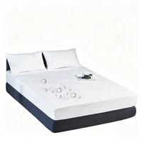 Protège-matelas d'hôtel 50% polyester 50% coton en tissu éponge, imperméable, pour chambre familiale, directement de l'usine, styles personnalisables