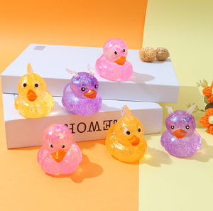 เป็ดบีบคลายเครียด JO Kids' พร้อมกล่องของเล่นน้ำตาลมาลโทส พลาสติกนิ่มยืดหยุ่น บรรเทาความเครียด สำหรับเด็กทุกเพศ อายุ 2-14 ปี - Product Image 5