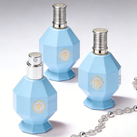 Supplier Grosir Botol Parfum Mewah Bentuk Berlian 50ml 100ml, Botol Semprot Kaca Isi Ulang untuk Wewangian, Logo Custom