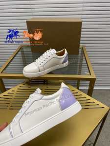 Zapatillas bajas de cuero blanco para mujer con detalles morados, zapatos casuales con cordones - Product Image 4