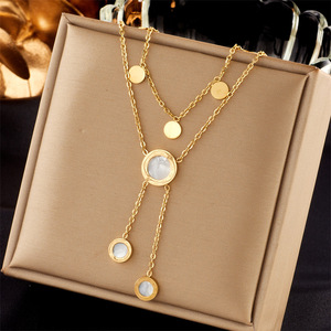 Collier à pendentif multicouche de rêve, avec symboles papillon, coeur et lune, bijoux de mode en acier inoxydable plaqué or - Product Image 6