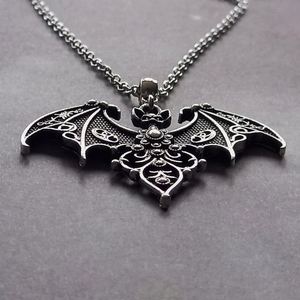 Collier ras du cou gothique punk vintage avec pendentif chauve-souris, bijoux Y2K, collier ras du cou gothique avec pendentif chauve-souris pour hommes et femmes, bijoux gothiques - Product Image 4