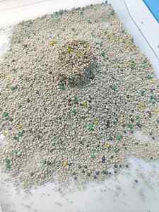 ทรายแมวเบนจี้ ยี่ห้ออีโคเฟรนด์ลี่ โซเดียมเบนโทไนต์ ฝุ่นน้อย จับตัวเป็นก้อนเร็ว ดูดซับดีเยี่ยม ควบคุมกลิ่น ได้รับมาตรฐาน ISO9001 น้ำหนัก 5 กก. สีเทา - Product Image 5
