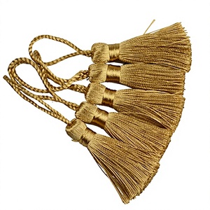 Nouvelle Offre Promotionnelle : Attaches Décoratives Modernes Dorées Métalliques en Polyester 100% (3cm) pour Bouteilles de Parfum - Product Image 2