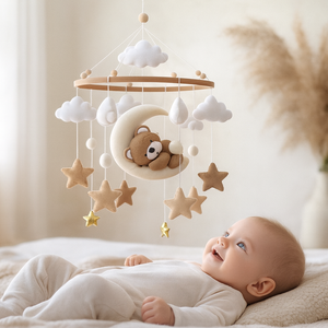 Accessori Minimalisti per Cameretta, Decorazione Personalizzata con Animali, Mobile per Culla con Orsetto di Peluche per Bambini e Bambine - Product Image 1