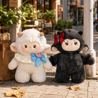 Peluche Mouton Style Gothique Adorable en Gros, Jouet en Peluche Doux et Moelleux, Cadeau Kawaii pour Filles, Anniversaire, Fêtes