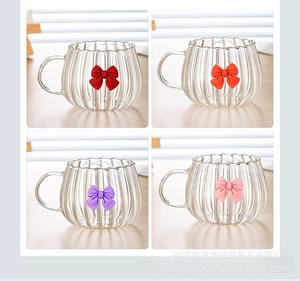 Vente en gros de tasses à jus de fruits et à café en verre transparent en forme de citrouille avec un joli nœud, cadeau pour un ami - Product Image 3