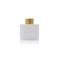 Bouteille diffuseur en verre vide en gros pour huiles essentielles d'aromathérapie et parfums d'intérieur avec bâtonnets et bouchon