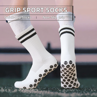 Chaussettes de sport personnalisées antidérapantes pour la randonnée, le canoë, le voyage, le football, tricotées avec logo sur le bord du bas