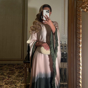 Vestido Largo Abaya Musulmán de Lujo para Mujer, Estilo Medio Oriente, con Borlas, Estampado, Ropa de Segunda Mano, Venta al Por Mayor 2025 - Product Image 2