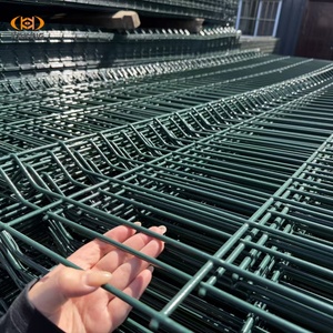 Clôture en panneaux d'acier 3D, galvanisée à chaud et revêtue de peinture en poudre, écologique, antirouille, clôture de sécurité extérieure <span class=keywords><strong>pour</strong></span> ranch, montage facile - Product Image 3
