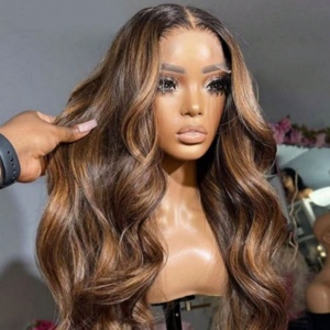 <span class=keywords><strong>Parrucche</strong></span> Lunghe <span class=keywords><strong>e</strong></span> Ondulate in Capelli Remy 13*6 Senza Colla con Pizzo HD <span class=keywords><strong>e</strong></span> <span class=keywords><strong>Colore</strong></span> Highlight per <span class=keywords><strong>Donne</strong></span> <span class=keywords><strong>di</strong></span> <span class=keywords><strong>Colore</strong></span>, Prodotte in Vietnam - Product Image 3