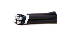 Conductor de aluminio XLPE aislado ABC Cable 4X16 4X95 4X35 4X185mm2 Cable de aluminio de cobre aéreo 600/1000V