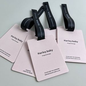 Opack tùy chỉnh sang trọng gấp màu hồng hangtag may giấy <span class=keywords><strong>Swing</strong></span> Logo tag với chuỗi Logo - Product Image 1