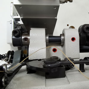 Machine à coudre industrielle robuste avec pied marcheur, lit plat, <span class=keywords><strong>aiguille</strong></span> simple, moteur-RN-441-ST - Product Image 3