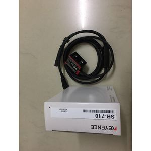 Escáner de Códigos de Barras Keyence Sr 710, Montaje Fijo, Lector Industrial Compacto, Hecho en Japón - Product Image 3