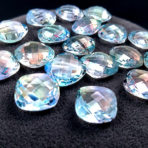 Pierres précieuses de topaze bleue naturelle, taille coussin de 12 mm, facettées, pierres brutes certifiées par un tiers, vente en gros, bijoux fins Gopika - Product Image 3