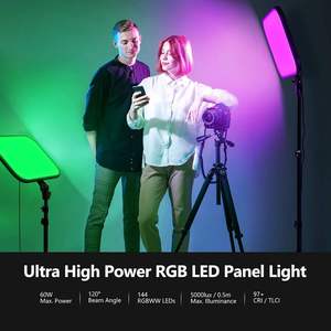 Panneau lumineux vidéo <span class=keywords><strong>LED</strong></span> RGB <span class=keywords><strong>NEEWER</strong></span> RGB168 de 18,3 pouces, prend en charge le contrôle par application et est livré avec un ensemble de deux trépieds - Product Image 2