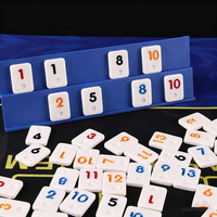 Vente en gros de jeux de Rummy de luxe de haute qualité avec logo personnalisable, taille mini, ensemble de cubes, tuiles de dominos en bois, supports et sac de transport portable
