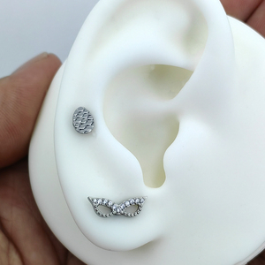 Calendo Nouvelle Arrivée Bijoux de Piercing de Mode ASTM F136 <span class=keywords><strong>Oeuf</strong></span> de Dragon en Titane Filetage Interne Ovale Labret Tops - Product Image 6