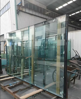 Muro Cortina de Vidrio Laminado, Fachada de Vidrio Templado Ultra Transparente, Escalera Industrial Sólida, Producto para Supermercados