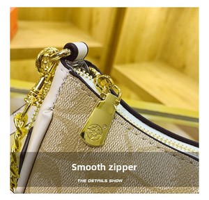 Borse da Donna di Lusso Firmate con Stampa a Motivo C, Borsa Classica in PU con Stampa Carrozza e Cavallo, Borsa Monogramma, Borsa a Tracolla - Product Image 5