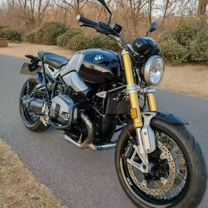 BMW R 1200 R Retro <span class=keywords><strong>Roadster</strong></span> d'occasion : Style classique et puissance douce de 1200 cm³ avec moteur Boxer Twin - Product Image 1