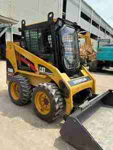 รถตักหน้าตักดิน Caterpillar 226B มือสอง สภาพดีเยี่ยม พร้อมเครื่องยนต์ Cummins มาตรฐาน EPA CE - Product Image 4