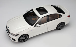 Modèle de voitures en alliage métallique, échelle <span class=keywords><strong>1</strong></span>:<span class=keywords><strong>18</strong></span>, moulé sous pression, g20330i avec 6 portes ouvertes - Product Image 3