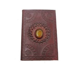 Carnet de voyage A6 personnalisé de style médiéval en cuir fait main, avec logo sur mesure, disponible en OEM/ODM - Product Image 1