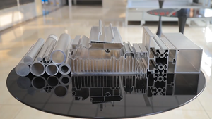 Profil Alu 40x40 T5 sezione in alluminio estruso 4040 con Slot a T profilo in alluminio per decorazioni materiale in lega di alluminio - Product Image 4