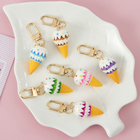 Porte-clés en plastique imitation crème glacée, pendentif créatif, style dessin animé, réplique alimentaire, emballage en vrac, petit cadeau, crème glacée