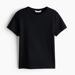 เสื้อยืดครอปผู้หญิงสุดฮิตสำหรับลุคสบายๆ ออกแบบมาเพื่อการเคลื่อนไหวที่ราบรื่น พร้อมด้วยลุคสดใสและทันสมัย - Product Image 1