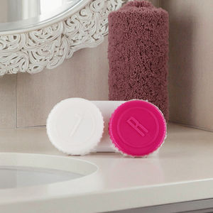 Étui à <span class=keywords><strong>lentilles</strong></span> <span class=keywords><strong>de</strong></span> <span class=keywords><strong>contact</strong></span> en plastique <span class=keywords><strong>de</strong></span> haute qualité avec verrou <span class=keywords><strong>de</strong></span> sécurité - Empêche l'ouverture accidentelle et offre un rangement sécurisé pour les lunettes - Product Image 1