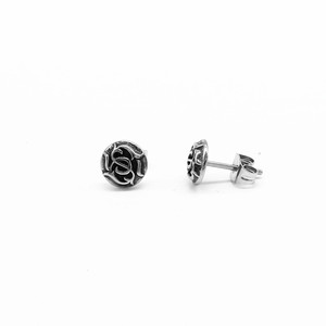 yunnique Titanium Steel Round <b>Stud</b> Earrings Letter Design Tai <b>Silver</b> Men Women Fashion Jewelry - Product Image 2