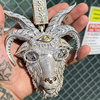 OEM ODM Liontin Kambing Moissanite Perak Sterling 925 Liontin Kustom Liontin Pria untuk Natal Paskah Pakaian Jalanan Pertunjukan