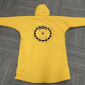 Manteau poncho à capuche avec logo personnalisé, robe à <span class=keywords><strong>langer</strong></span> coupe-vent, doublure sherpa, parka de natation - Product Image 4