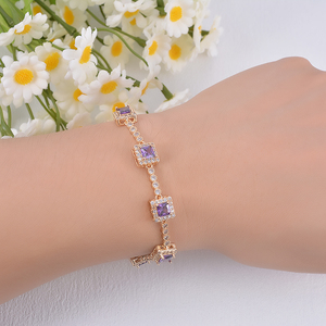 Nueva Cadena de mano de circón púrpura para mujer, chapada en oro de 18 quilates para regalos de aniversario de boda, venta al por mayor - Product Image 3