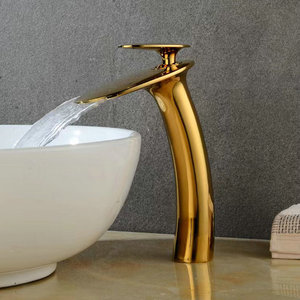 Robinet de lavabo encastré en laiton style méditerranéen, 1 trou, eau chaude et froide, pour appartement, finition or brillant - Product Image 1