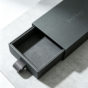Boîte à tiroir rigide de luxe personnalisée en carton gris avec logo estampé à chaud, doublure en satin et poignée pour emballage de bijoux, montres et lunettes - Product Image 4