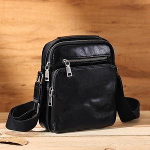 Sac bandoulière pour homme en cuir véritable, fermeture éclair horizontale carrée, sac messager durable pour les voyages d'affaires, noir - Product Image 1