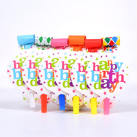 Sifflets jetables OEM en gros pour fêtes, avec logo personnalisé, sifflets en papier à motif de dessin animé, remplisseurs de sacs cadeaux