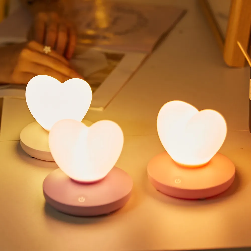 Luce notturna dimmerabile in Silicone con Design a forma di cuore di alta qualità per bambini