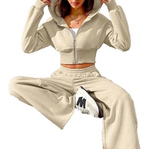 Ensemble de survêtement décontracté pour femme, avec sweat à capuche zippé et pantalon de jogging, couleur unie, manches longues, coupe oversize, design court à la cheville, par un fabricant OEM - Product Image 6