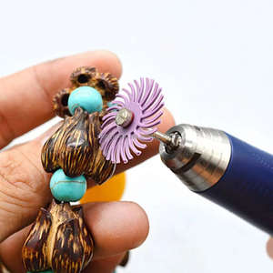 <span class=keywords><strong>Disco</strong></span> Abrasivo <span class=keywords><strong>Radial</strong></span> <span class=keywords><strong>de</strong></span> Alta Dureza <span class=keywords><strong>de</strong></span> 9/16 Pulgadas <span class=keywords><strong>para</strong></span> Pulir Joyería, <span class=keywords><strong>Madera</strong></span> y Metal, <span class=keywords><strong>para</strong></span> Uso con Amoladora - Product Image 4