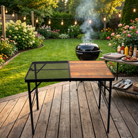 Petite table pliante en fer pour hôpital et hôtel, idéale pour la plage, la randonnée, le camping, les repas en plein air, les pique-niques, les barbecues en camping-car et l'utilisation en cour.